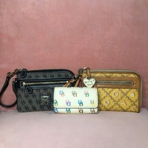 **SOLD** 3 piece Dooney and Bourke Wristlet Clutch